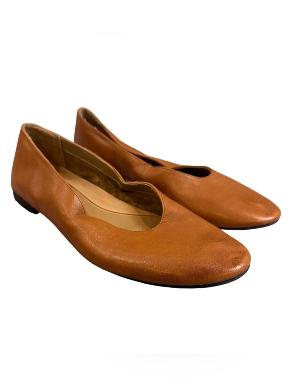 AEROSOLES Women's Tan Leather Flats